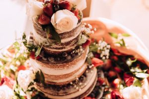 buy anniversary cake in singapore